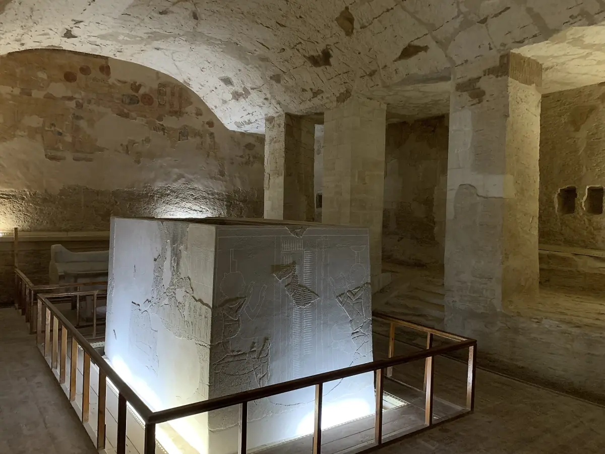 The sarcophagus lid in the tomb of Merenptah