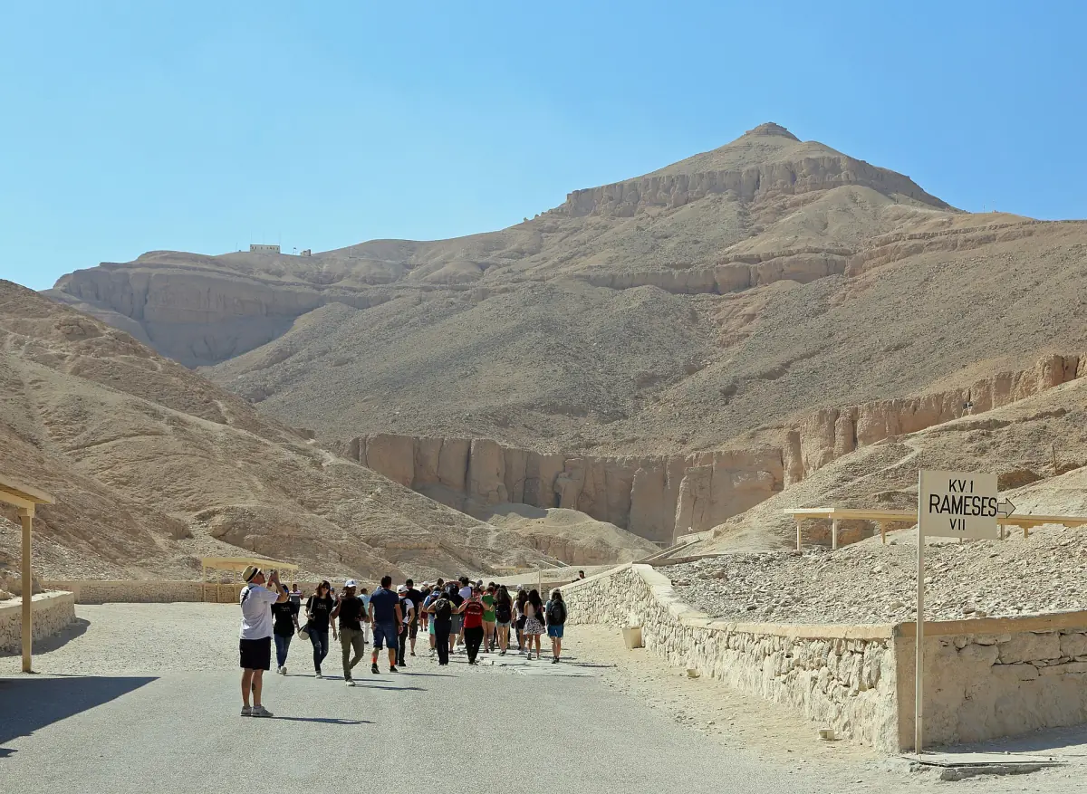 Visitors on the main path through the valley