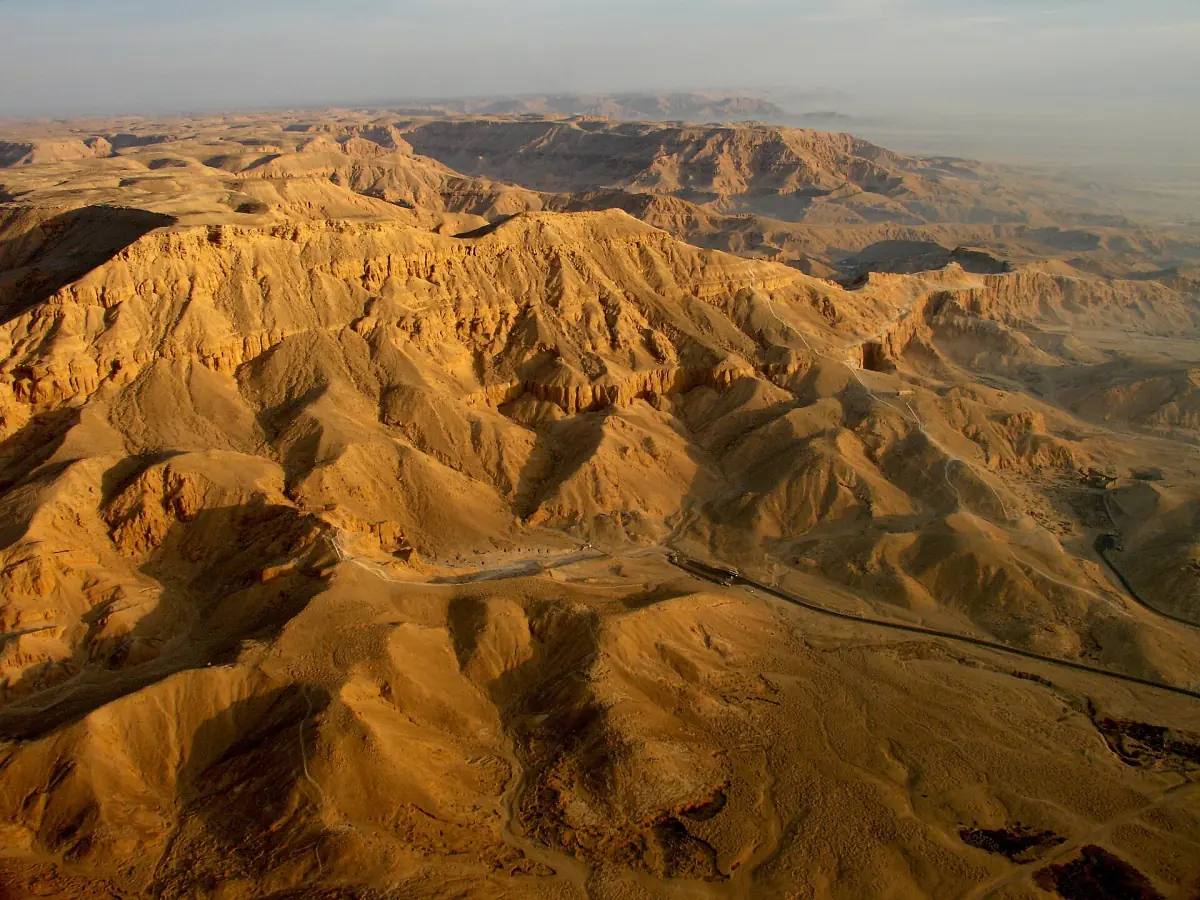 The Valley of the Queens from above